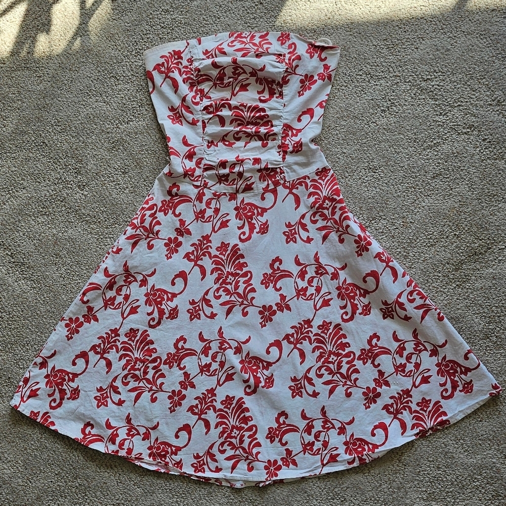 Ruby Rox White Strapless Dress with Red Floral Print